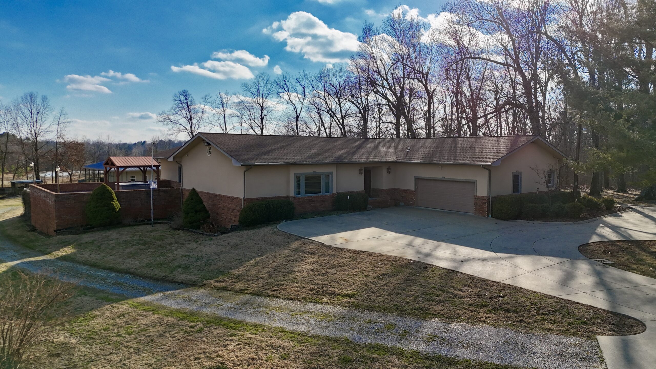 550 Pioneer Lane